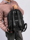 Рюкзак B402941-244-04 Dr. Koffer из натуральной кожи черный фото 12 &mdash; Интернет-магазин "BAGSTAR"