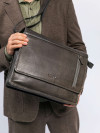 Сумка через плечо M402724-248-77 Dr. Koffer из натуральной кожи серая фото 11 &mdash; Интернет-магазин "BAGSTAR"
